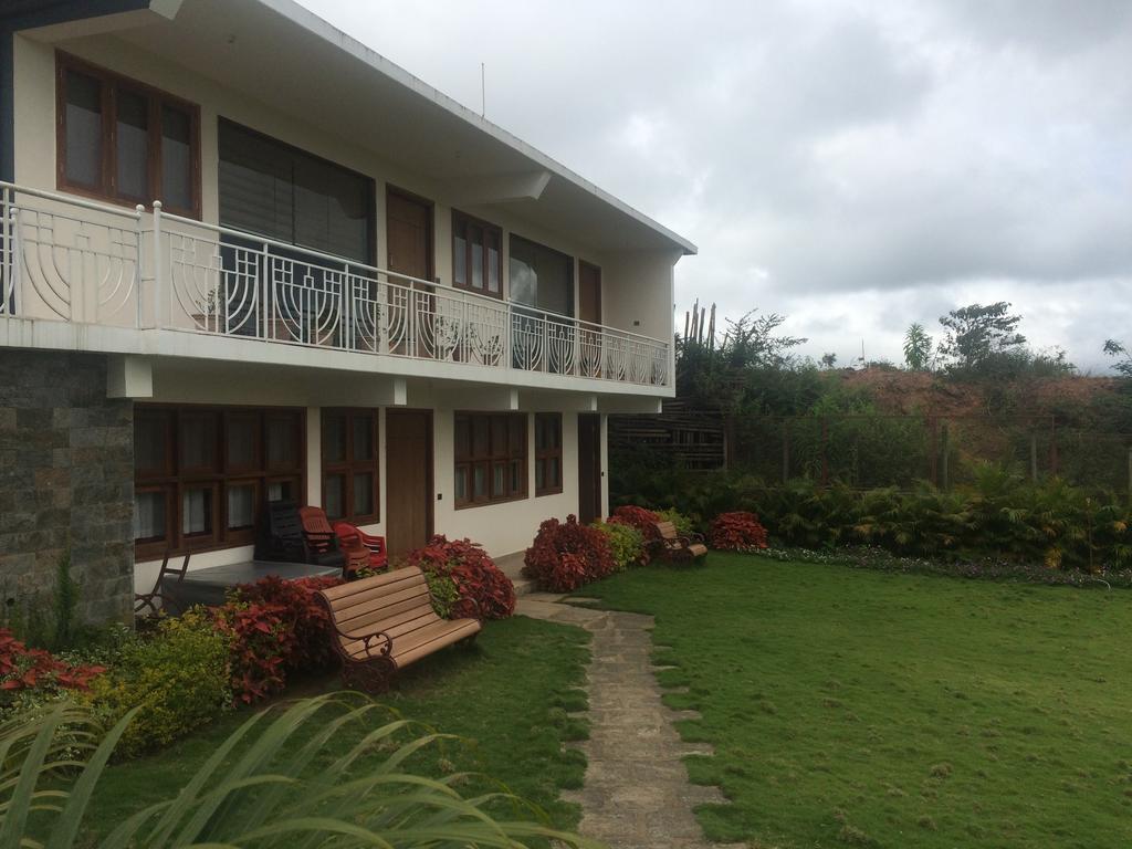 Leisure Vacations Heavenly Hills Villa Madikeri Exterior foto